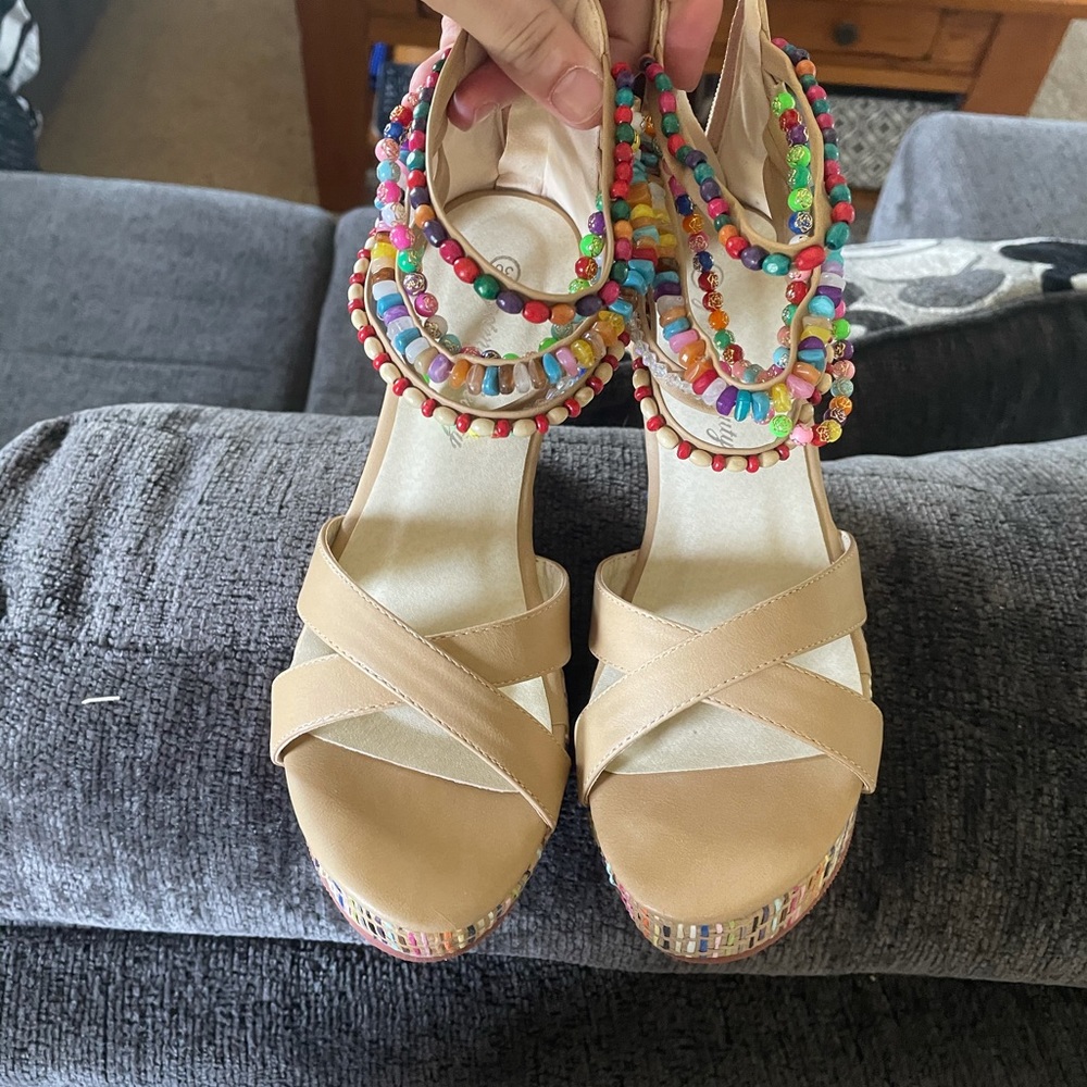 Colorful wedges - Picture 2 of 7